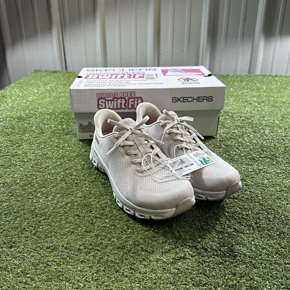 Skechers Glide-Step Women's Size 7.5 Tan Hands Free Swift Fit Shoes New In Box